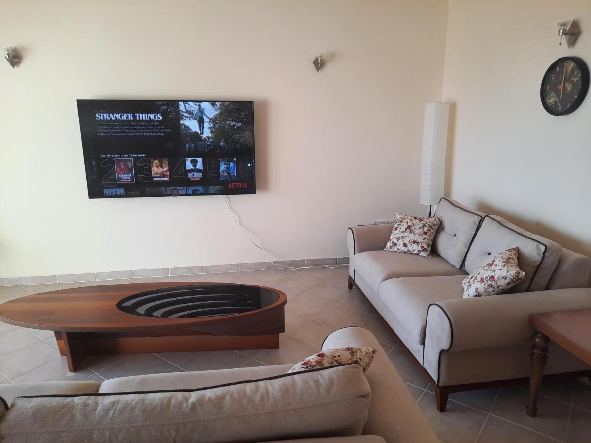 Gastria Sunrise Beach Suite B7 מראה חיצוני תמונה