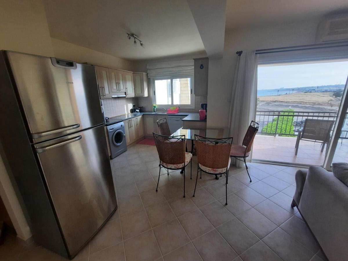 Gastria Sunrise Beach Suite B7 מראה חיצוני תמונה